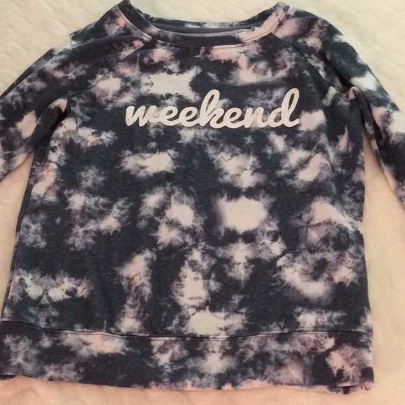 Weekend Sweatshirt - Picture 1 of 3